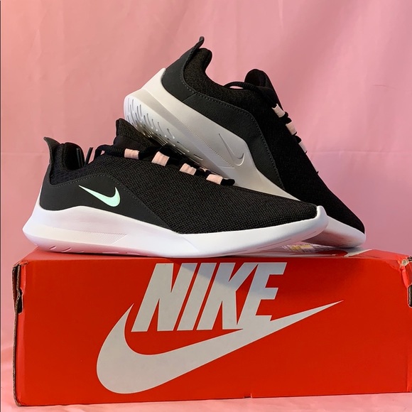 Nike Shoes - Nike Black Shoes size 8.5 women’s